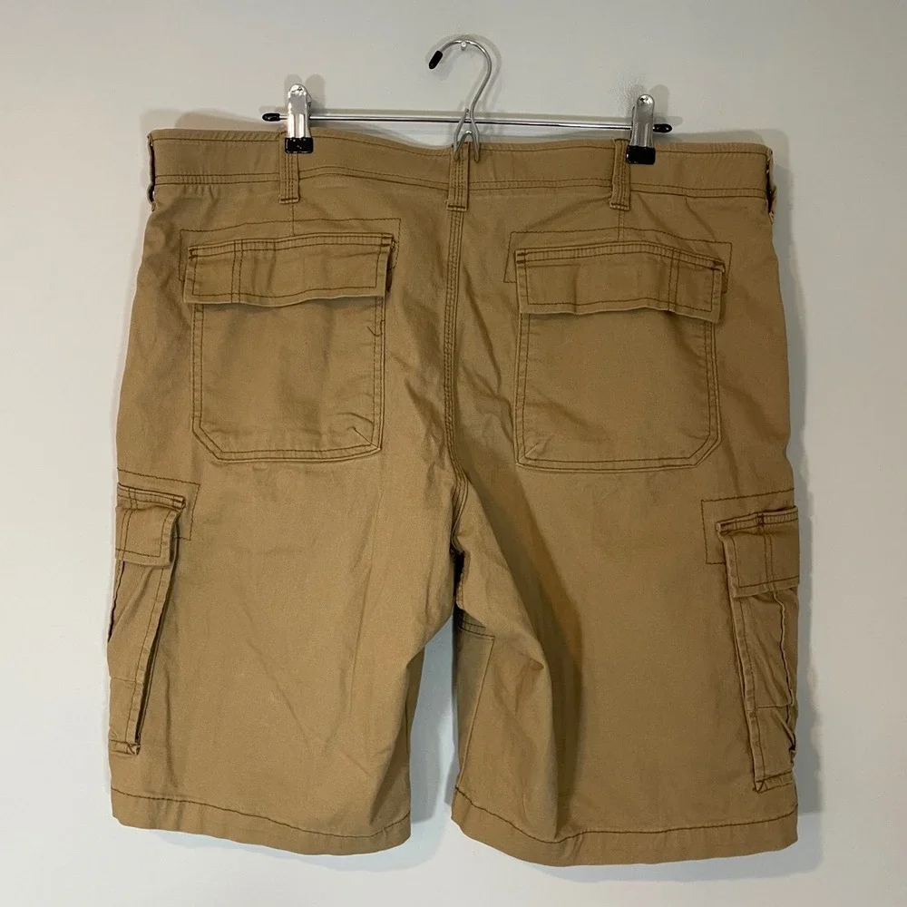 Lee Extreme Motion Mens Cargo Shorts Khaki Tan Size 40 Flexible Waist Gorpcore